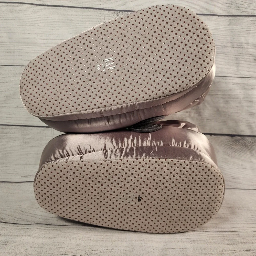 Gap Kids Star Wars Grogu Size 3-4 Baby Yoda Hover Pram Plush Slippers Silver